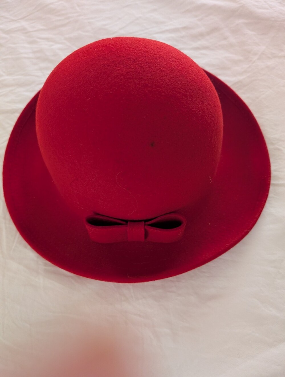 Liz Claiborne Red Wool Bow Cloche Hat